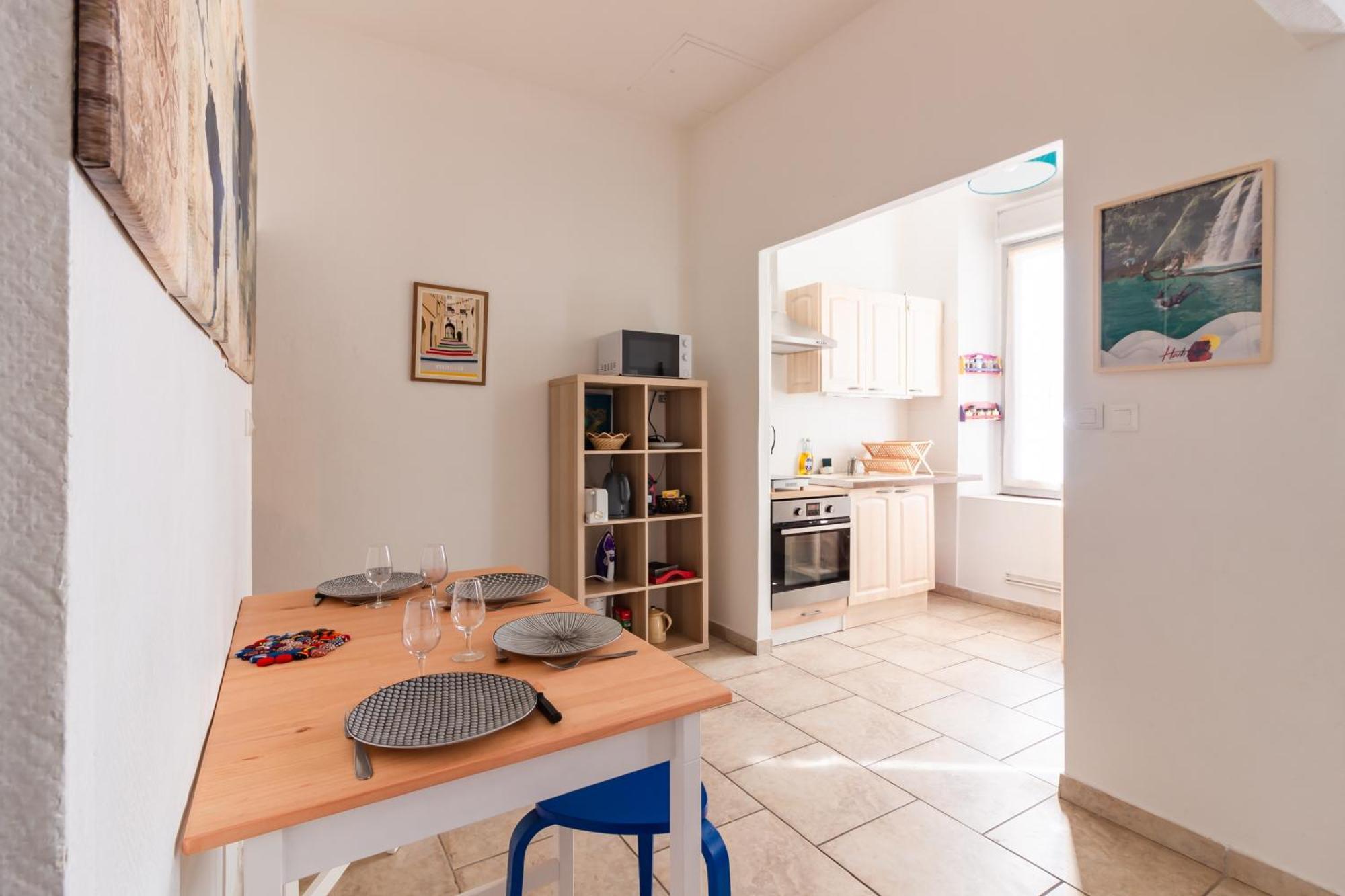 Le Cerisier Des 4 Chemins - Appt 75M² Pour 6 Lejlighed Carcassonne Eksteriør billede